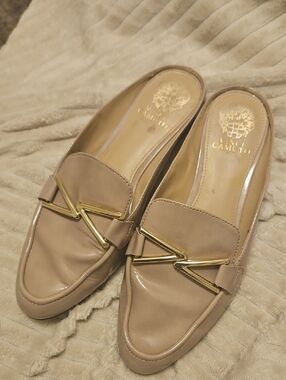 Vince Camuto Patent Leather Slides 9